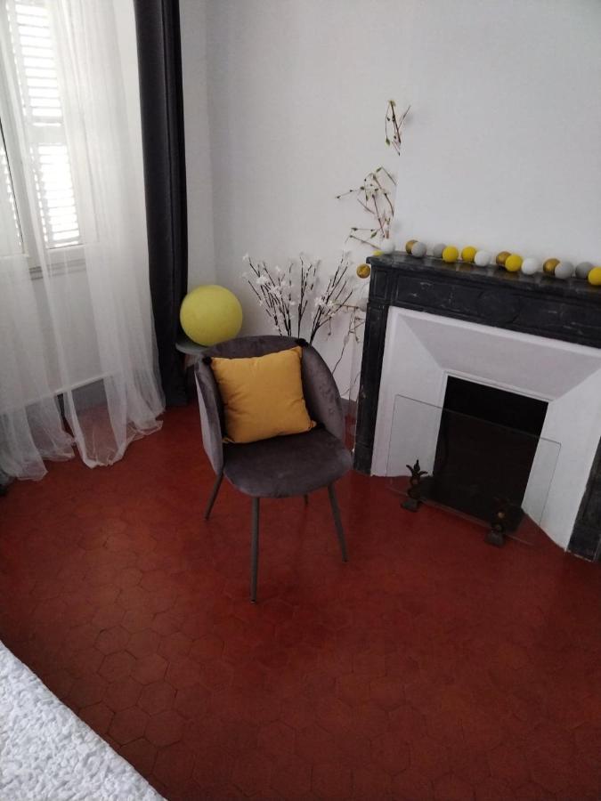 Quartier Des Createurs "La Plaine Cours Julien" Chambre Privee Dans Appartement Menage Frequent Des Parties Commune Marseille Exterior photo