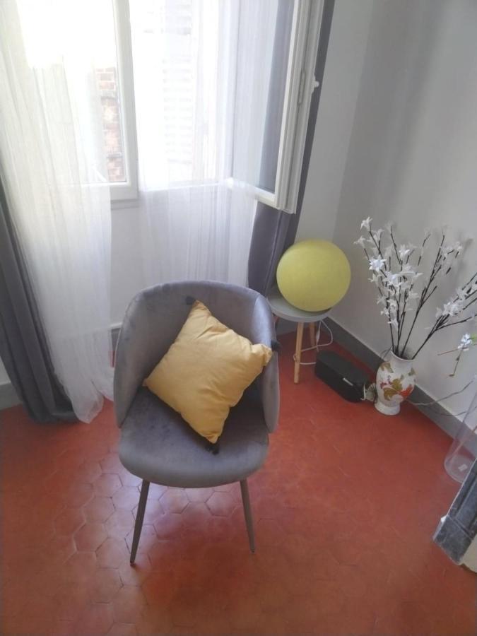 Quartier Des Createurs "La Plaine Cours Julien" Chambre Privee Dans Appartement Menage Frequent Des Parties Commune Marseille Exterior photo