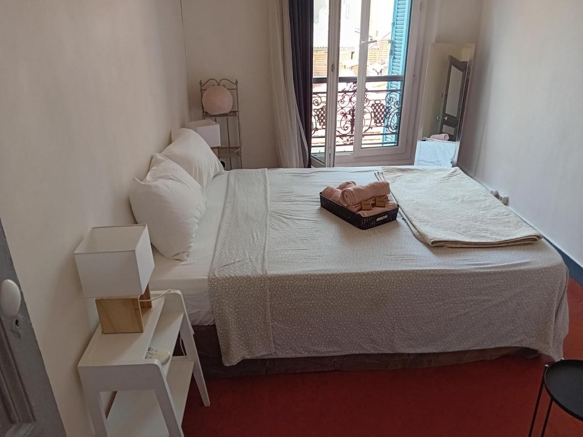 Quartier Des Createurs "La Plaine Cours Julien" Chambre Privee Dans Appartement Menage Frequent Des Parties Commune Marseille Exterior photo
